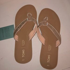 Toms sandals